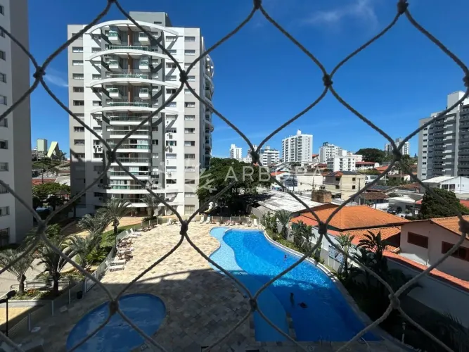 Apartamento em condomínio club, 2 quartos com uma suíte, 1 vaga, em Barreiros - São José