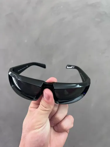 Óculos de sol prada PR 25YS