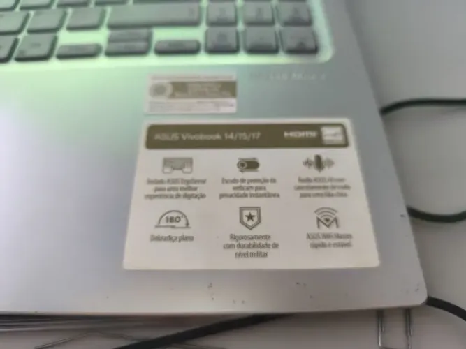 Notebook Asus Vivobook i5