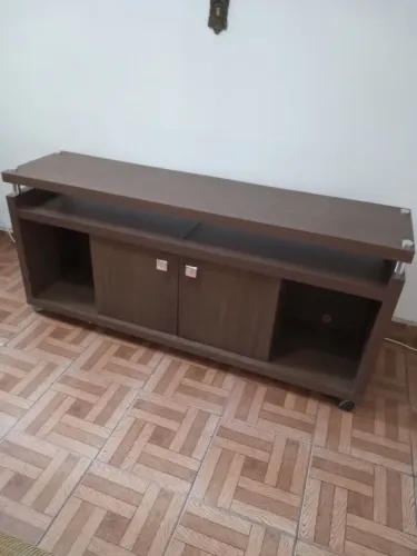 MÓVEL P/TV IMPECÁVEL