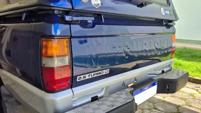 Mitsubishi L200 2.5 4X2 CD Turbo Diesel 1997