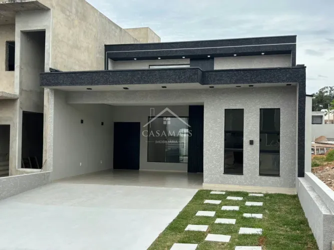 Casa Térrea em Condomínio Fechado - Cotia