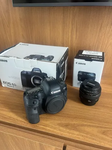 CAMERA CANON EOS 6D mark ii + lente 50mm