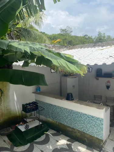 Espaço com piscina 
