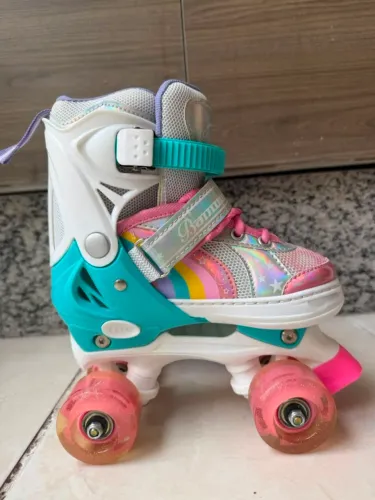 Patins infantil 4 rodas ajustável, colorido e super estiloso