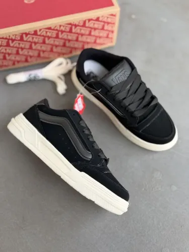 Tênis Vans Hilyne novo na caixa - Envio rápido