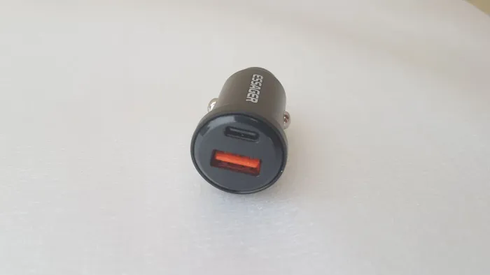 Carregador Veicular Carga Rápida Essager 30w Usb A e Tipo C Para Carro Celular Smartphone