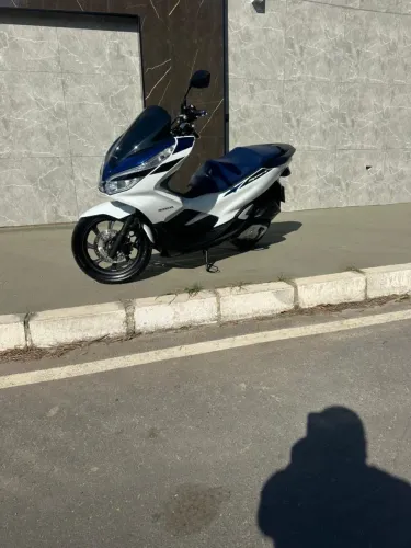 HONDA PCX 150 SPORT