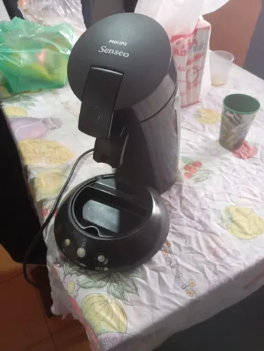 Vendo cafeteira Phillips Senseo em perfeito estado 