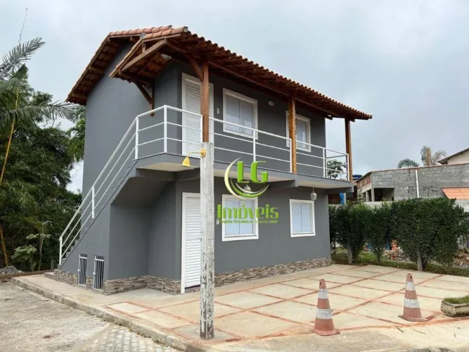 Casa com 1 Quarto à venda, 44 m² por R$ 200.000 - Cinco Lagos - Mendes/RJ