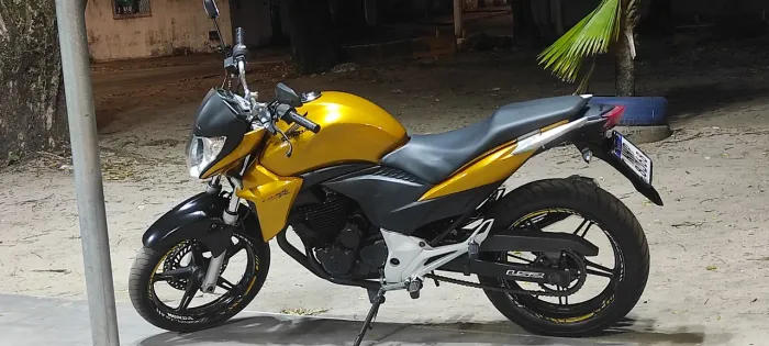 CB300r ótimo conservação. Moto para exigentes