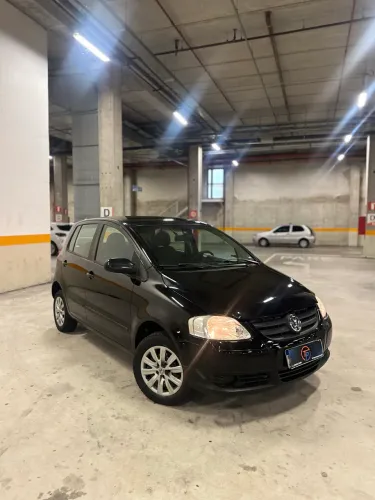 Volkswagen Fox Plus 1.0mi/ 1.0mi Total Flex 8V 4P 2009