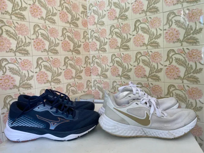 2 tênis Nike & mizuno original 