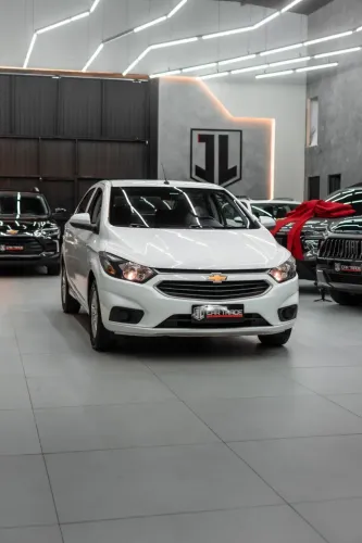 Chevrolet Onix Hatch LT 1.0 8V Flex Power Mec. 4P 2017