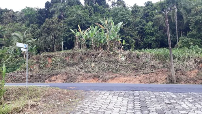 SÃO FRANCISCO DO SUL S.C ESTRADA GERAL DO FORTE. VENDO .