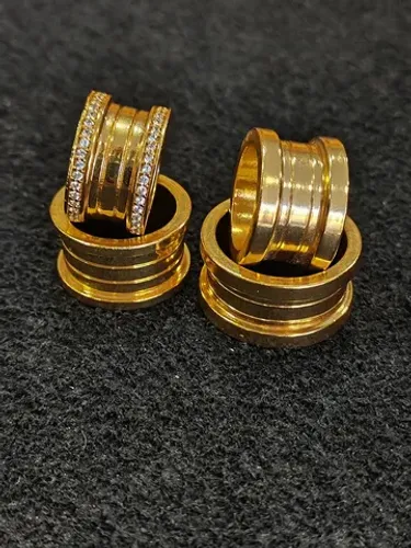 Aliança BVLGARI Moeda Antiga Banho de Ouro 18k