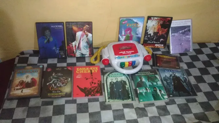 Dvd da Alcione Pagode Mpb, bom estado, envio qq local. E outros.