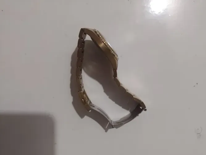 Relógio feminino 120$