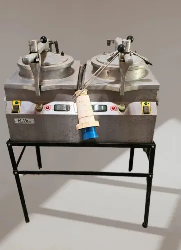 FRITADEIRA DE FRANGO A PRESSÃO 