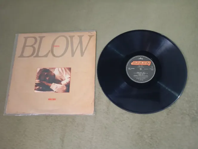 Lp Disco Vinil -  KURTIS BLOW - ótimo estado - sem riscos 
