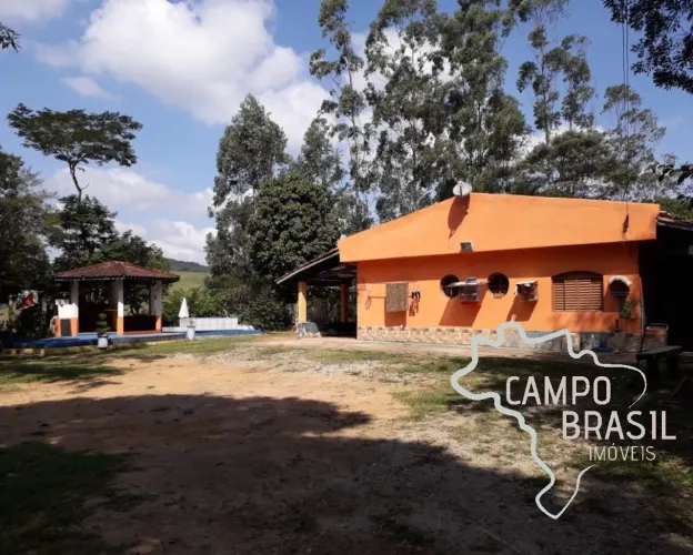 Sítio com excelente localização em São Francisco Xavier! Com represa individual!