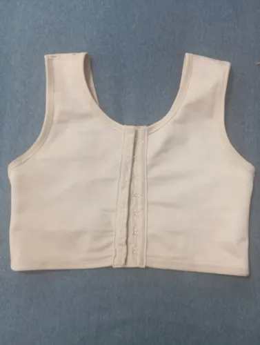 Colete pós cirúrgico ginecomastia