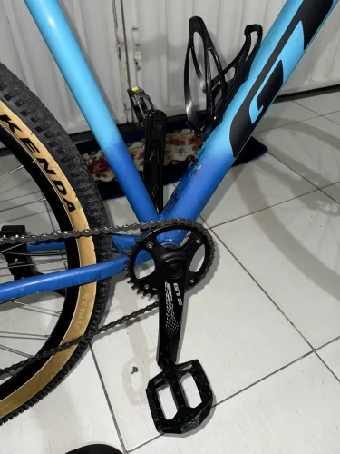 Bicicleta aro 29 com 10 velocidades