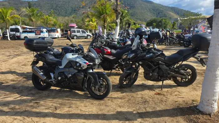 BMW K 1300r impecável