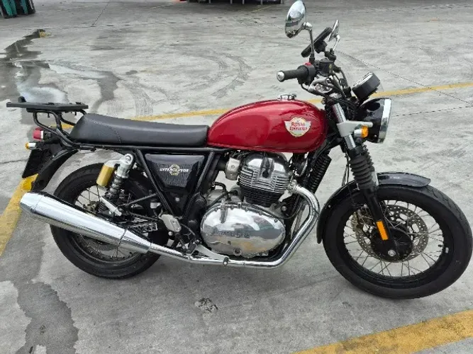 Interceptor 650 2022 impecável, baixa KM, revisões em concessionárias