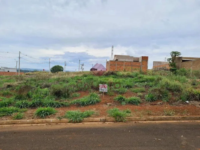 VENDE-SE TERRENO EM PATROCÍNIO PAULISTA