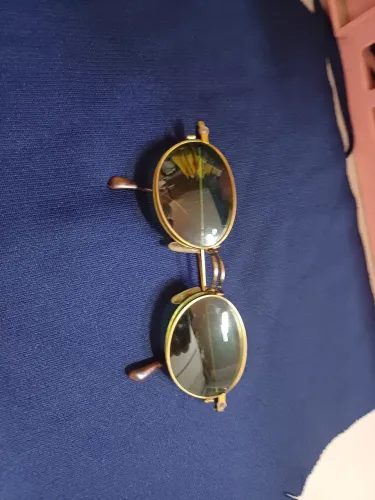 Óculos Redondos Vintage - Estilo e Elegância