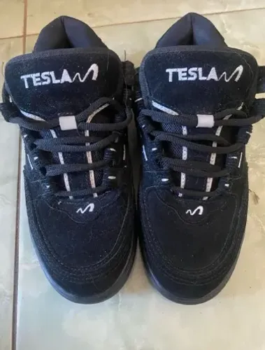 tesla coil all black 
