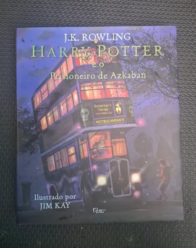 Novo - Livro ilustrado Harry potter e o Prizioneiro de Azkaban - capa dura -