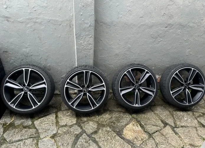 Rodas de liga leve Audi furacão 5x112  aro 20 ?