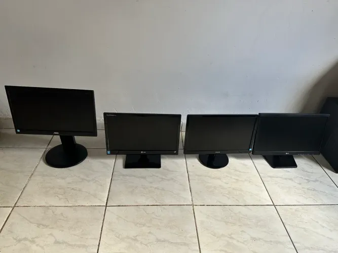 Monitor usado cada apartir 350,00 19 so vga  para empresas 