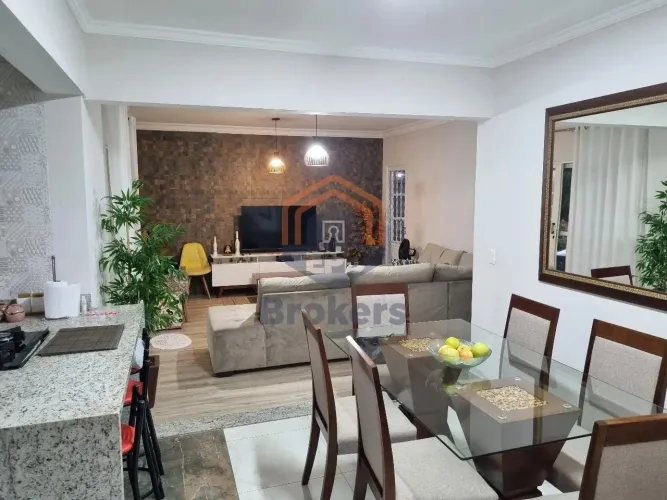 Casa em Condominio em Chácara São Francisco - Jundiaí, SP