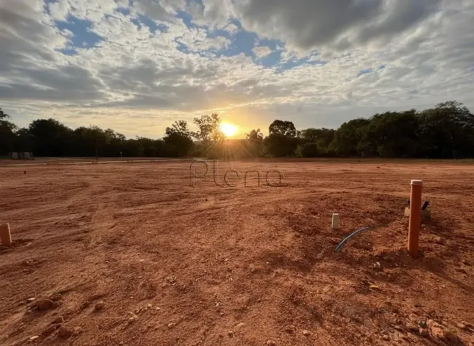Terreno à venda em Indaiatuba, Vila Sfeir, com 420 m², Reserva Village Prado