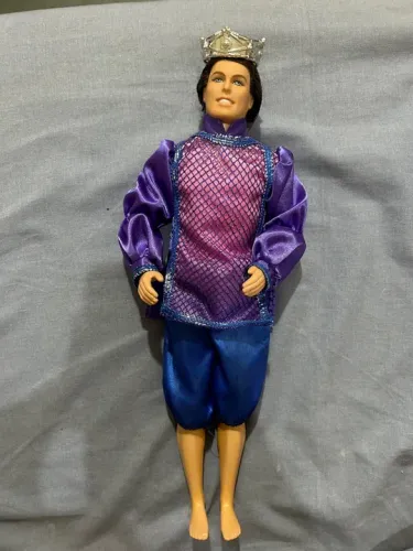 Boneca Barbie Príncipe Encantado - Edição Especial Ken Anos 2000