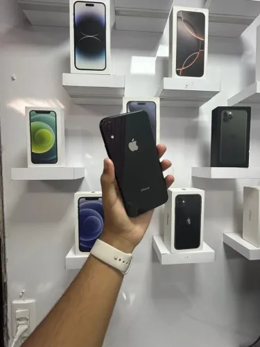 iPhone XR 64 gb