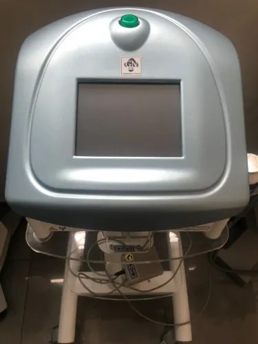 Equipamento de Estética Lipo Sem Corte Maxishape da Bioset