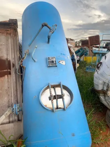 Pulmão de ar comprimido 2.000L(valor a negociar)