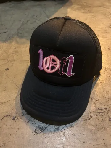 bone exclusiviist 1of1 trucker roxo 