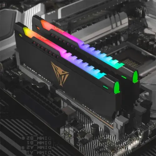 Memória: Patriot Viper Steel 16GB DDR4 3200MHz RGB CL18