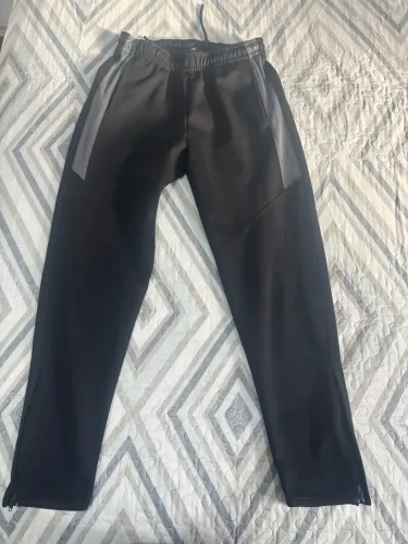 Calça Dry Fit Infantil 9-10 anos com zíper na perna