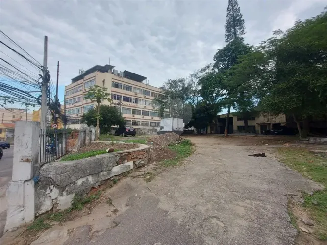 Terreno à venda em São Cristóvão, Rio de Janeiro - RJ