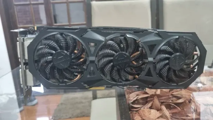 Placa de Vídeo Gigabyte GTX 970 G1 Gaming-4GD GDDR5, 3 Fans