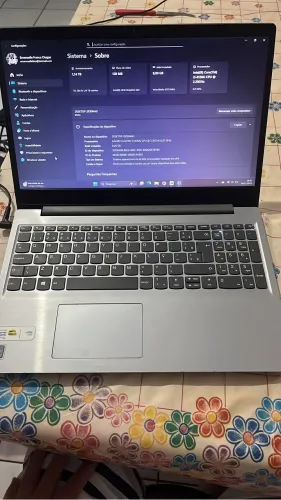 Notebook lenovo i3 8ª  troco por iPhone 