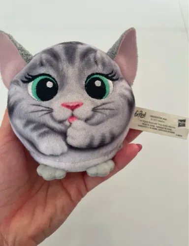  Gato Fur Real Friends