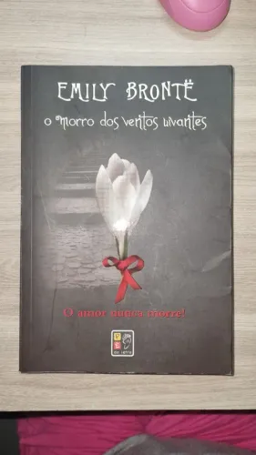 Morro Dos Ventos Uivantes: Não Aplica, De : 2002 / : Emily Bronte. Série Não Aplica, Vol.