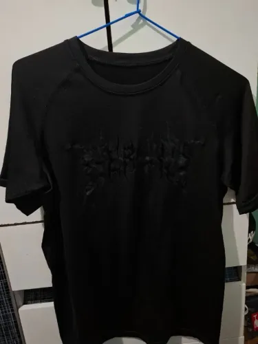 camiseta compressão black